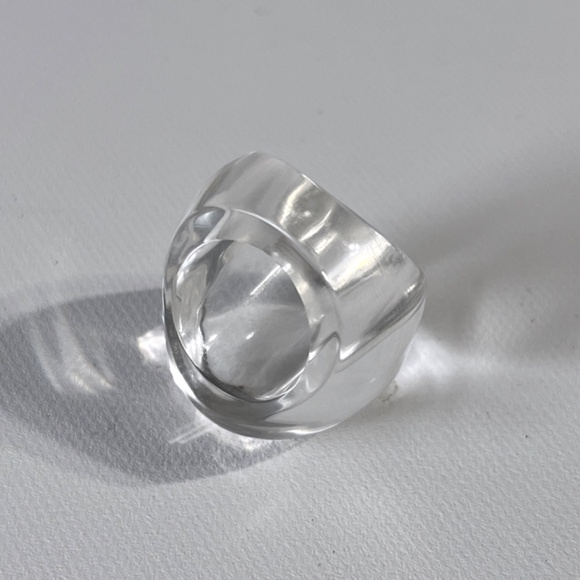 Vintage Lucite Ring Chunky Crystal Bubble Dome Statement Unisex Acrylic Jewelry - Picture 9 of 11